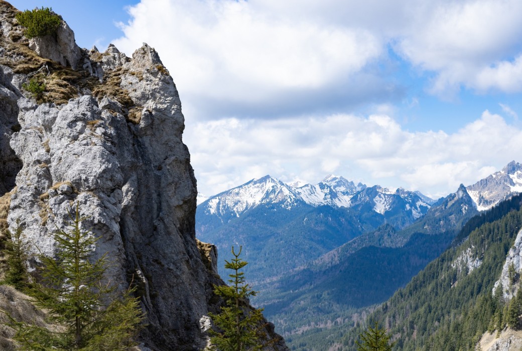 Weitblick in die Berge