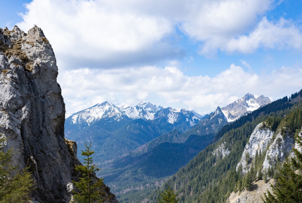 Weitblick in die Berge